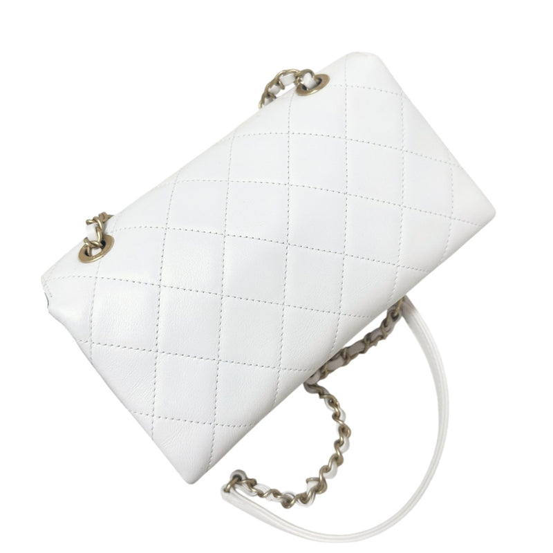 Enchained Flap Small Calfskin Quilted White GHW
