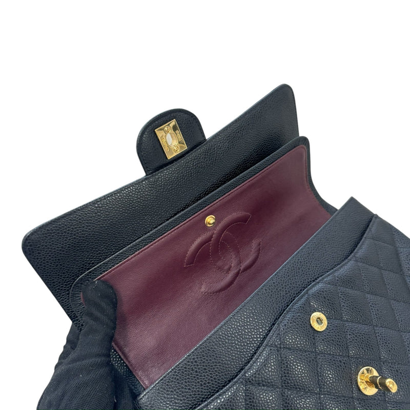 Classic Double Flap Medium Caviar Black GHW