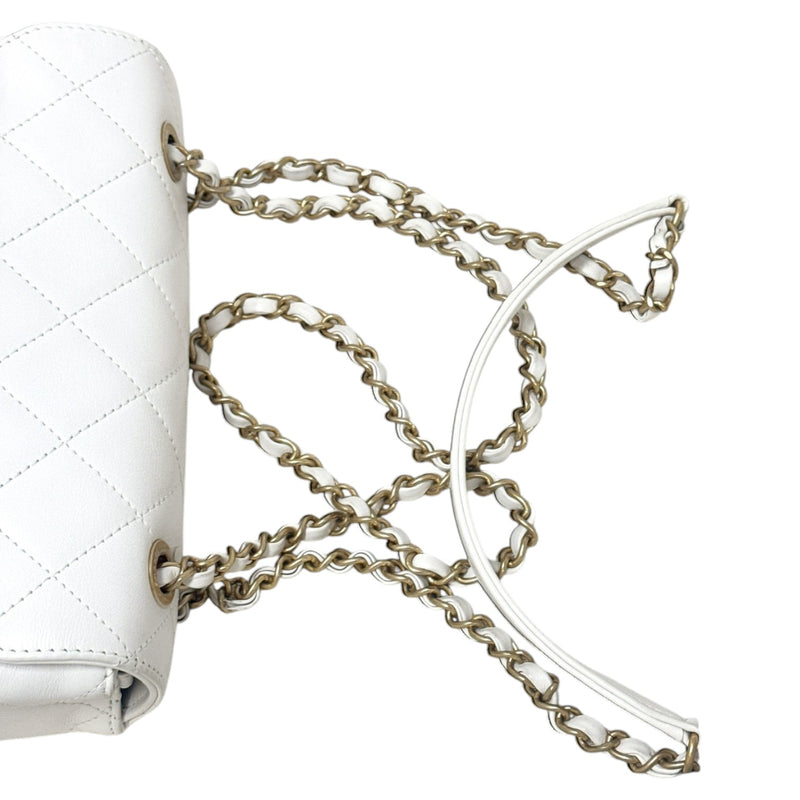 Enchained Flap Small Calfskin Quilted White GHW