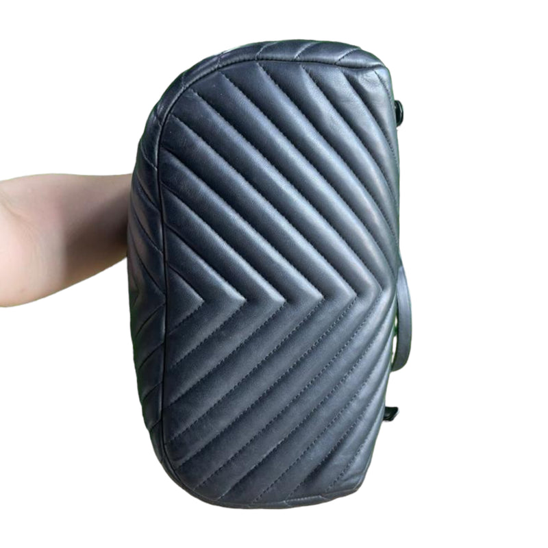 Medium Urban Spirit Backpack Chevron Lambskin Black SHW