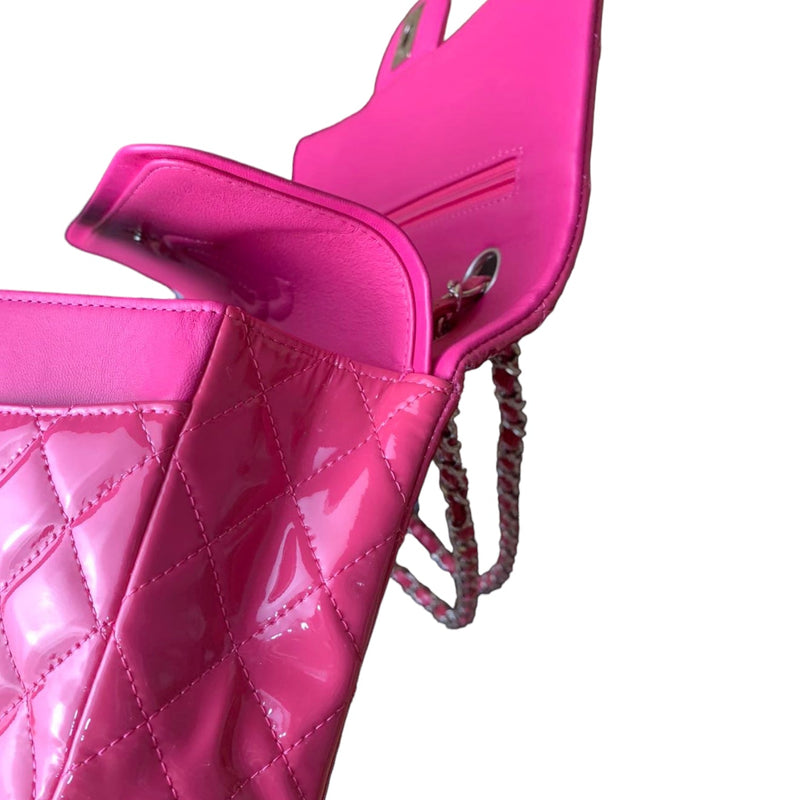 Classic Flap Medium Patent Quilted Pink SHW