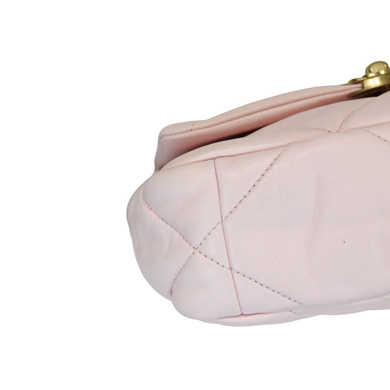 Gorgeous CHANEL Pink Lambskin Vanity Case Crossbody Bag Fancy Logo Style  #AP2728