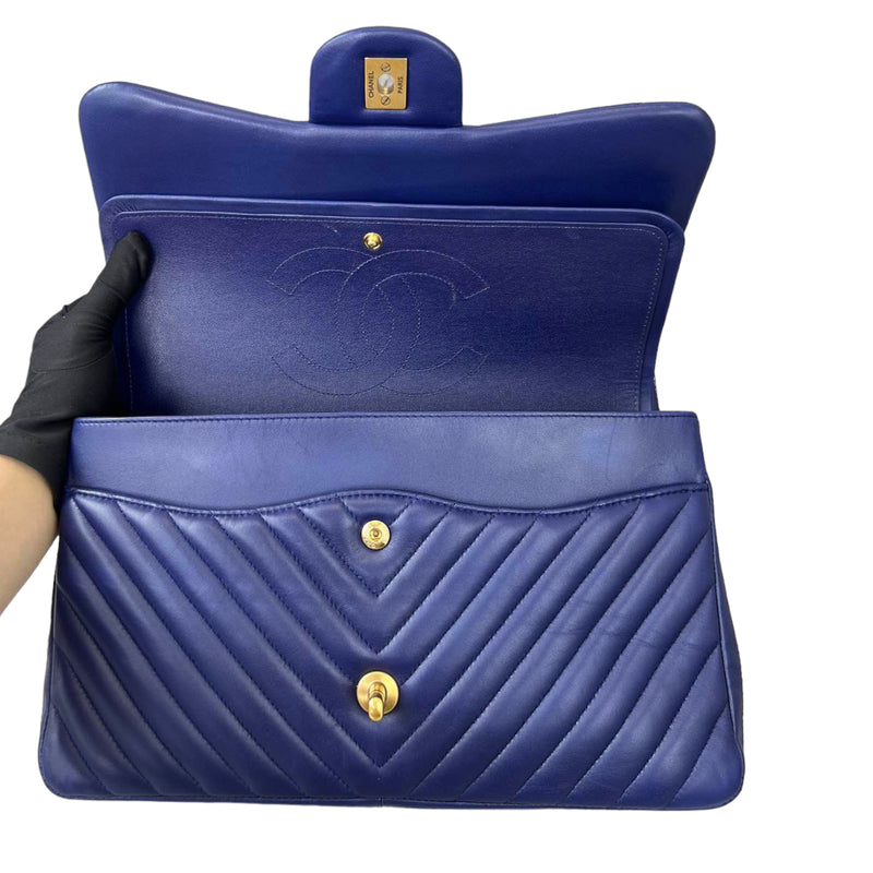 Classic Double Flap Lambskin Chevron Jumbo Blue GHW