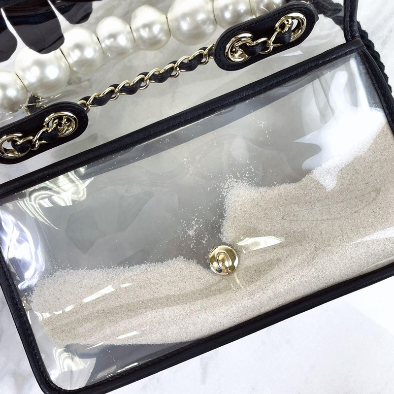 Coco "Sand by the Sea" Runway Pearl Handle Black PVC