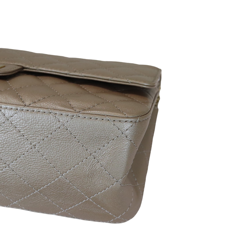 Reissue Medium 226 Iridescent Taupe-Beige GHW