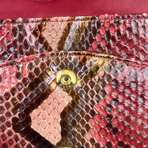 Classic Flap Medium Python Red GHW