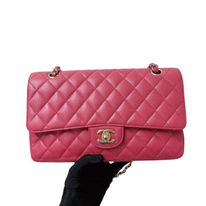 Double Flap Medium Caviar Quilted Dark Pink GHW