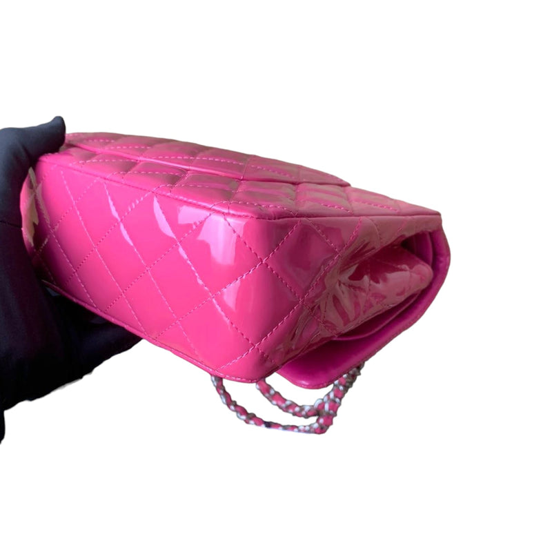 Classic Flap Medium Patent Quilted Pink SHW