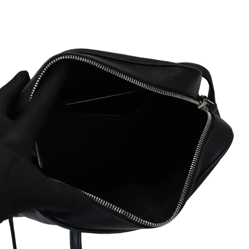 Lou Camera Bag Leather Black SHW