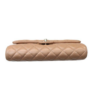 Timeless Clutch in Lambskin Leather Caramel LGHW