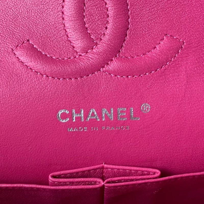Classic Flap Medium Patent Quilted Pink SHW
