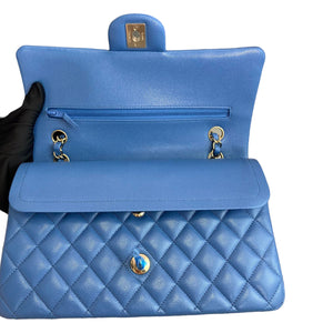 Classic Double Flap Caviar Medium Blue GHW
