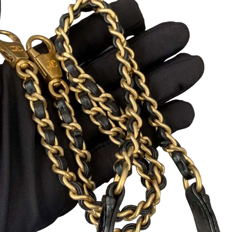 Python Coco Handle Small Flap Black GHW
