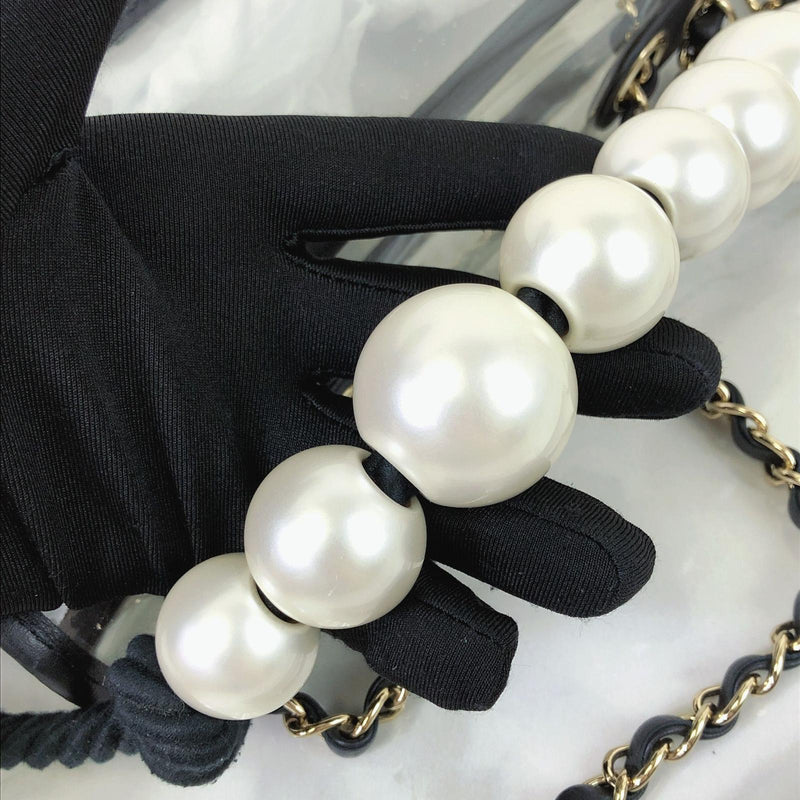 Coco "Sand by the Sea" Runway Pearl Handle Black PVC