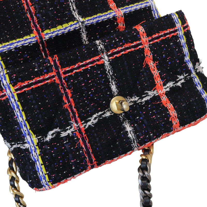 Chanel Classic Timeless lined Flap Bag in Medium Plaid Tartan