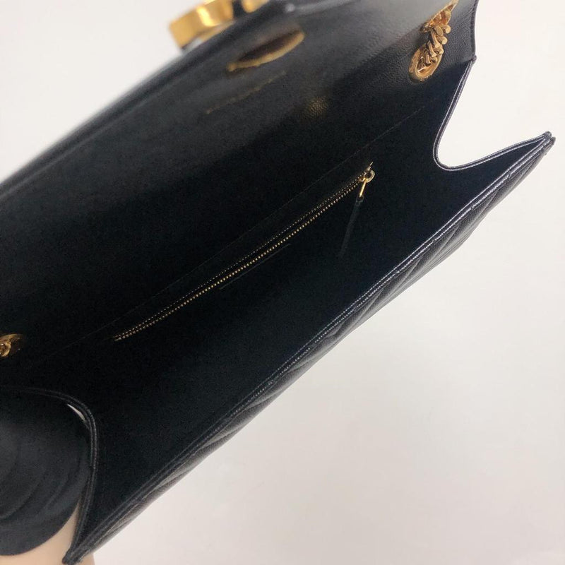 Envelope Large Flap in Chevron Quilted Leather Black
