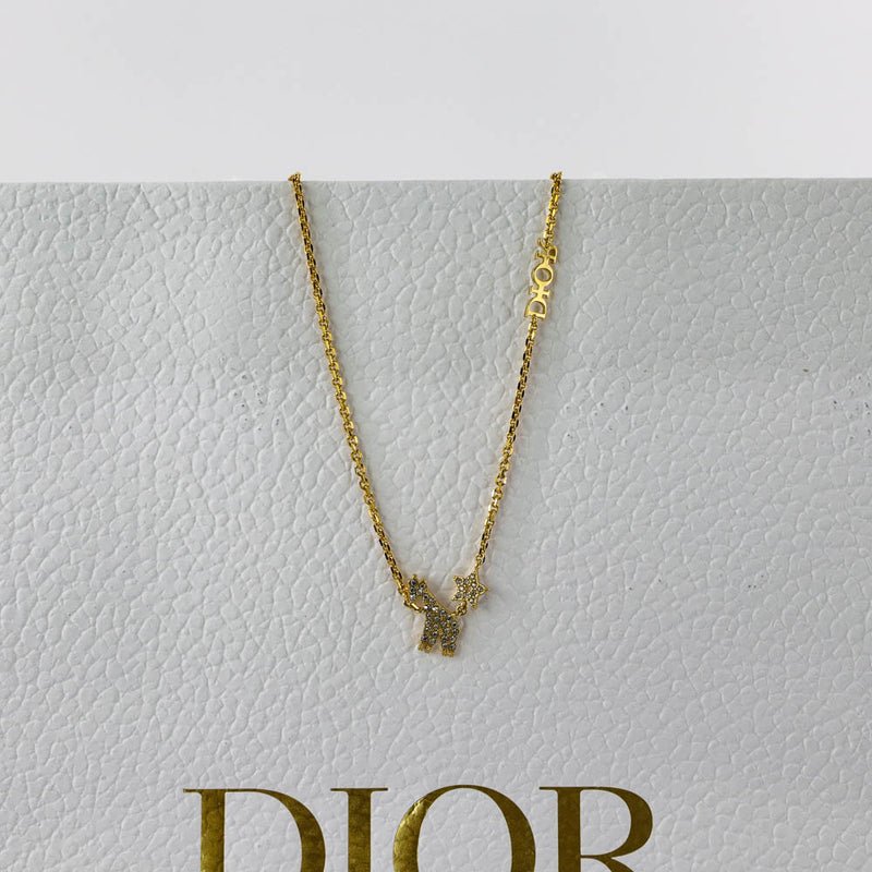 Dior shop giraffe necklace