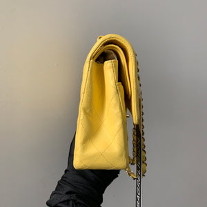 Classic Flap Medium Lambskin with Light GHW