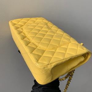 Classic Flap Medium Lambskin with Light GHW