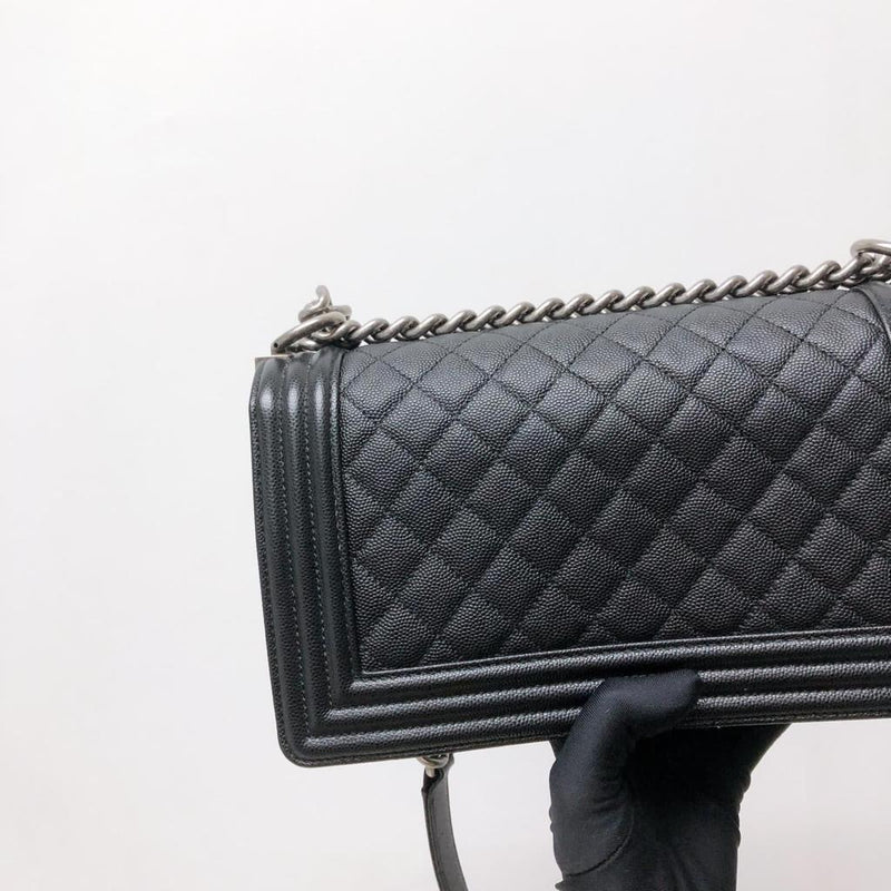 Chanel Caviar Leather Old Medium Boy Bag (SHF-BBTTJm) – LuxeDH