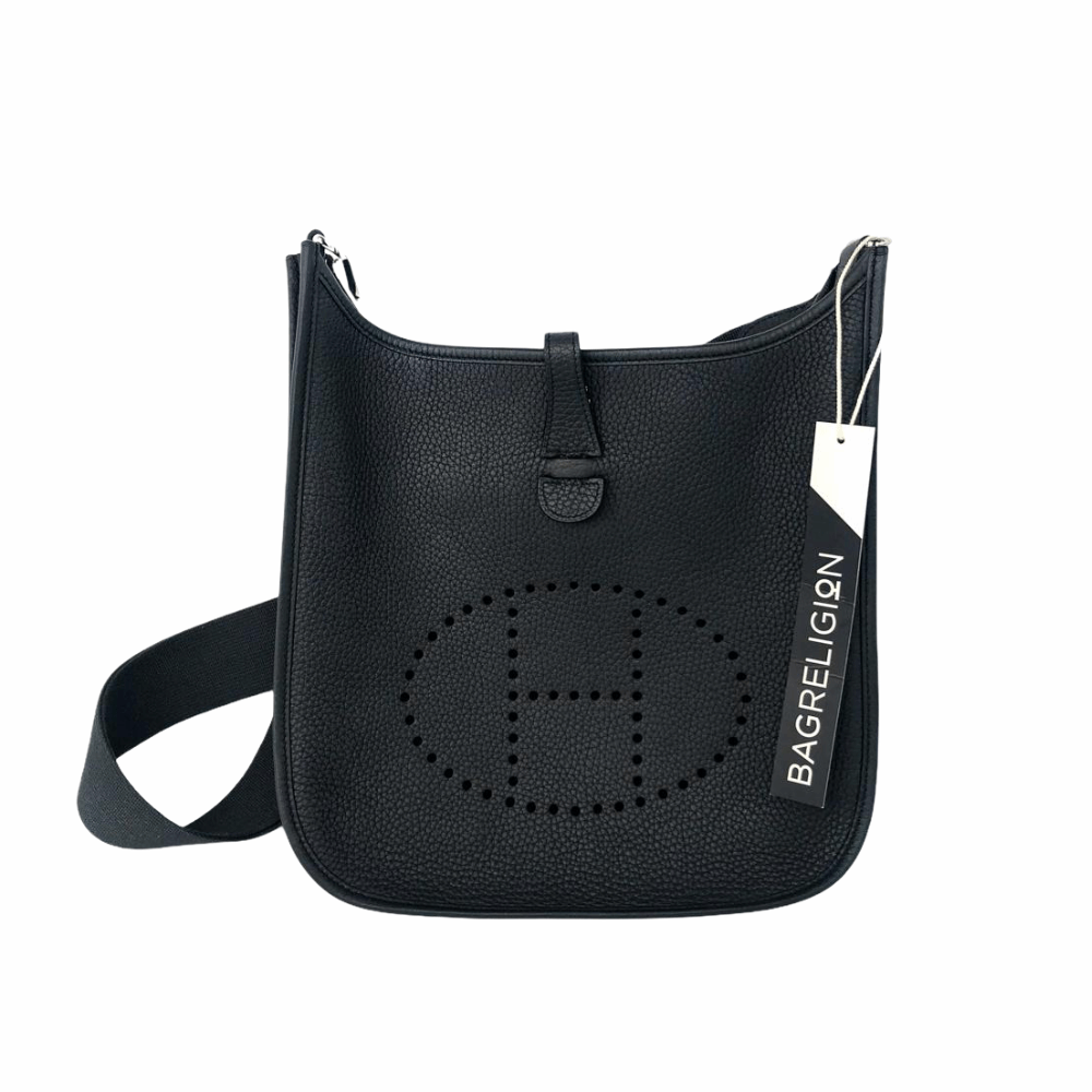 Evelyne III 29 Bag Clemence in Black