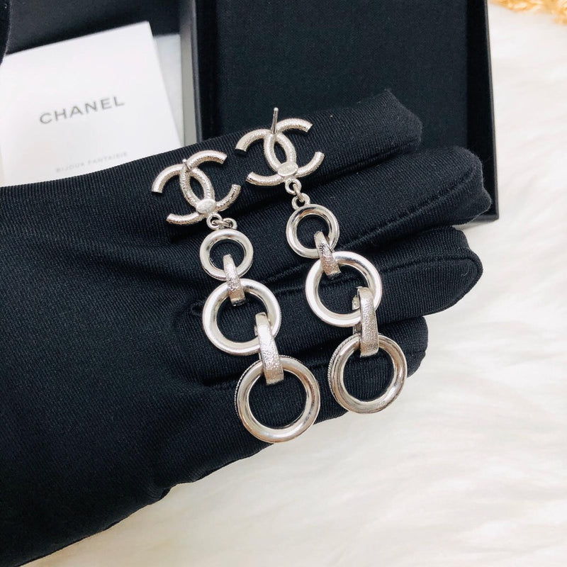 CC Dangle Earrings in Black 2020 SS