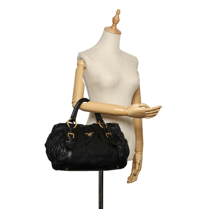 Tessuto Nappa Gaufre Satchel Black - Bag Religion