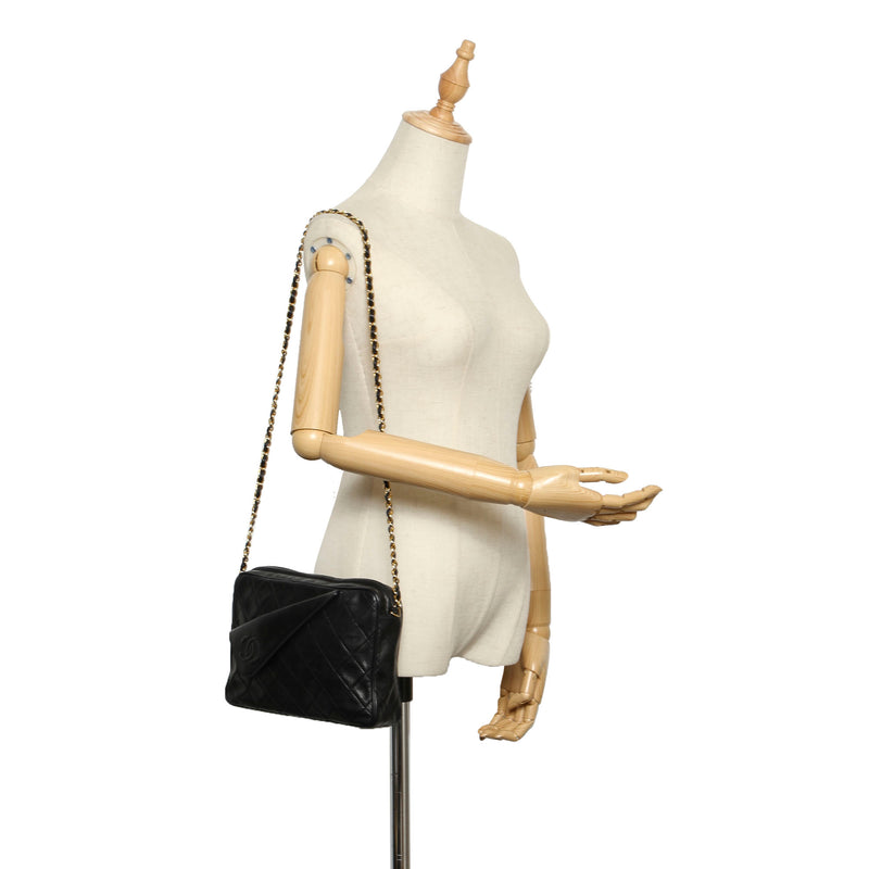 Chanel Matelasse Lambskin Chain Shoulder Bag Black