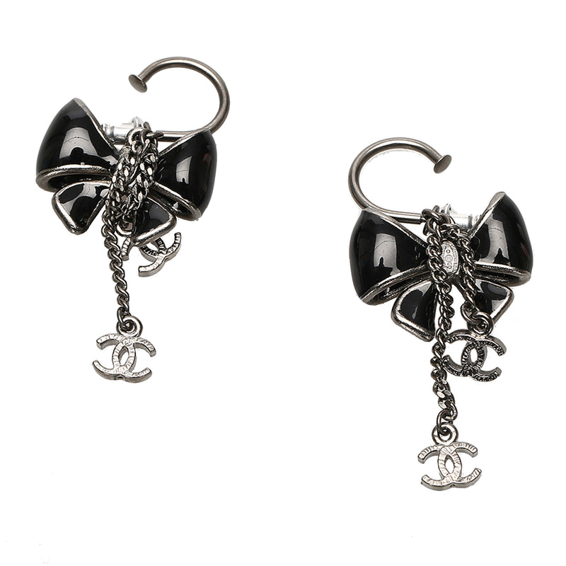CC Ribbon Drop Earrings Silver