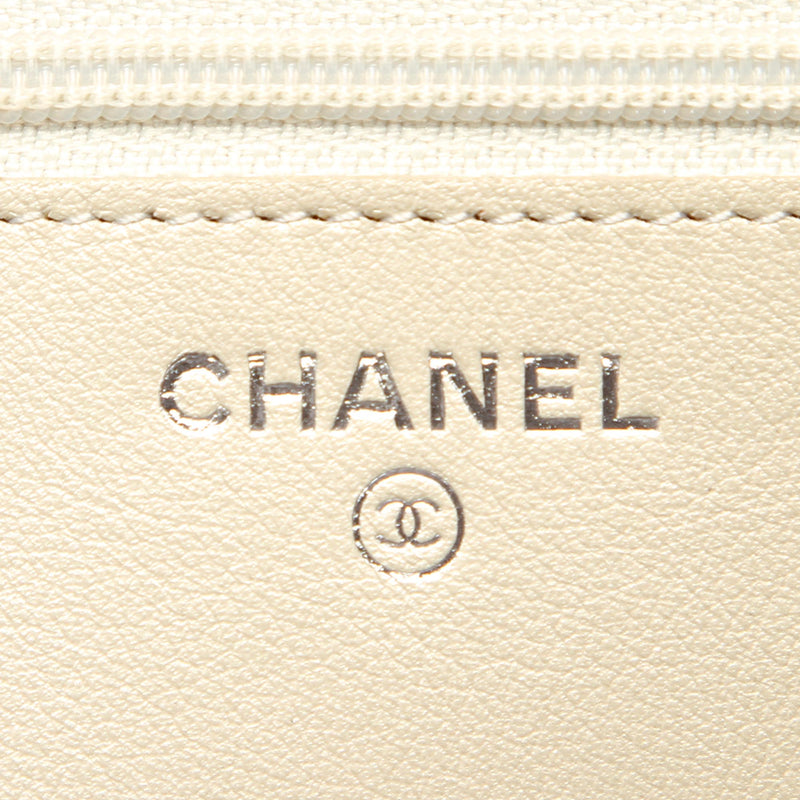 Caviar Leather Wallet on Chain