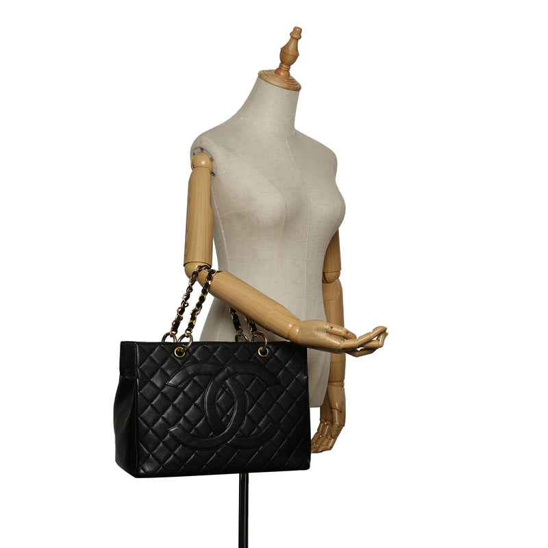 CC Timeless Caviar Grand Shopping Tote Black