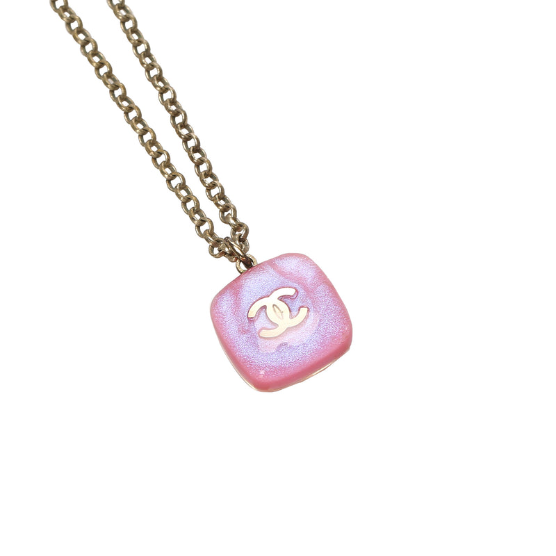 CC Pendant Necklace Pink