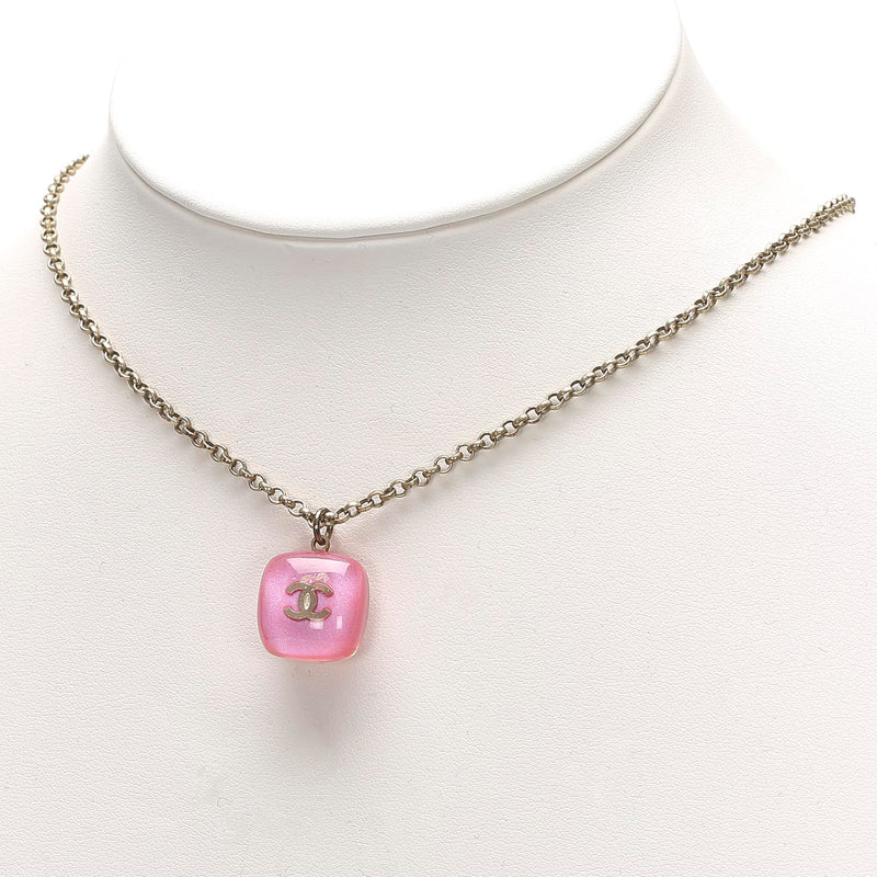CC Pendant Necklace Pink