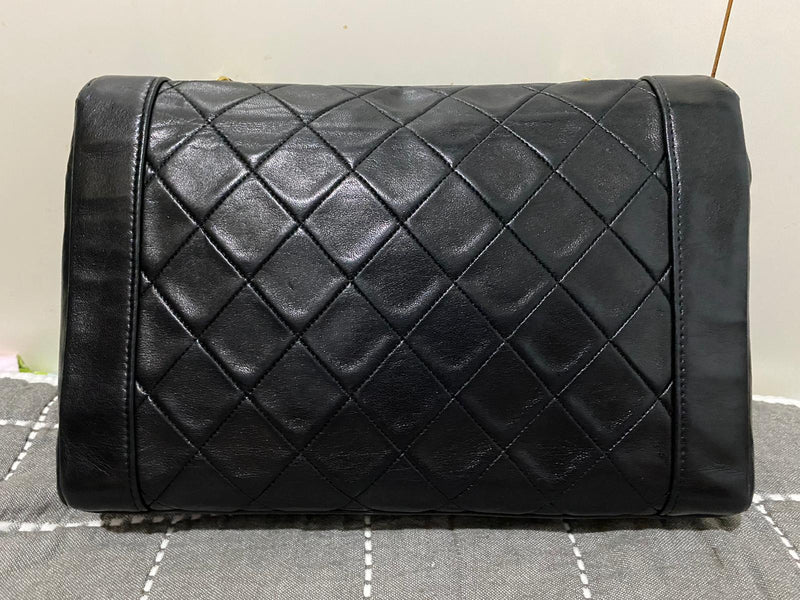 Classic Medium Diana Flap in Black Lambskin GHW