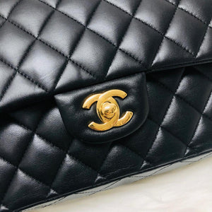 Classic Flap Black Medium Lambskin GHW