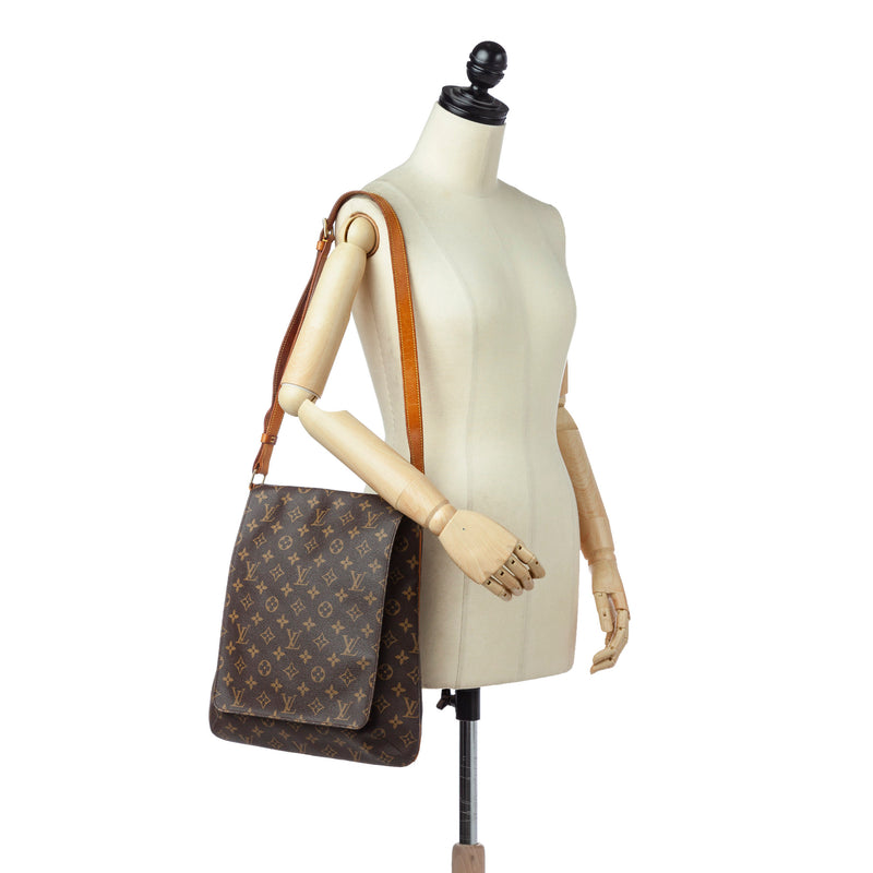 Louis Vuitton Monogram GM Musette Salsa Long Strap Crossbody Bag
