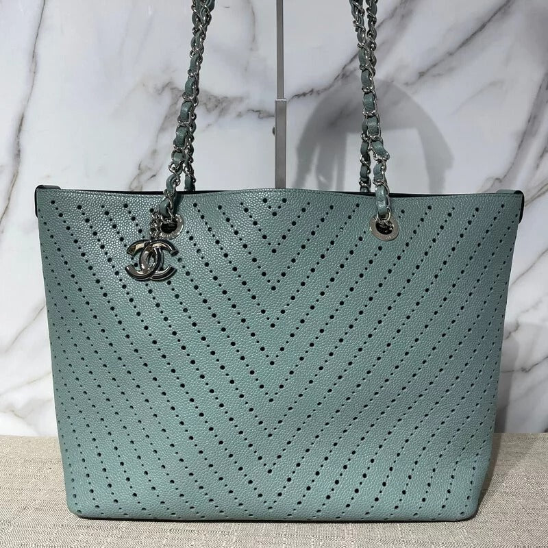 Large Perforated Shopping Tote Green SHW