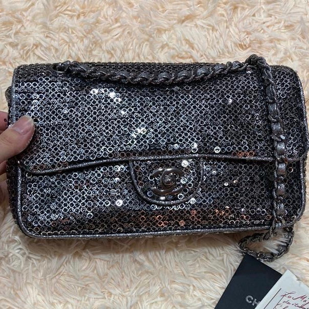 Medium Sequin Flap Bag Grey