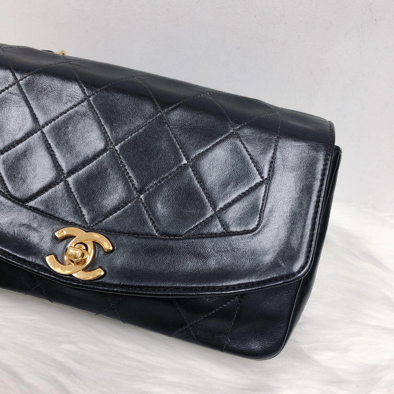 Small Classic Diana flap Black Lambskin GHW