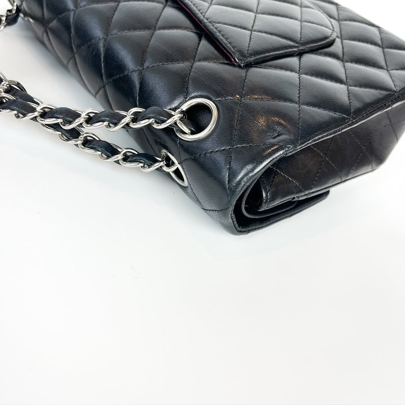 Classic Flap Medium Lambskin Black SHW