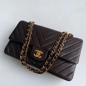 Vintage Classic Flap Chevron Medium GHW Brown