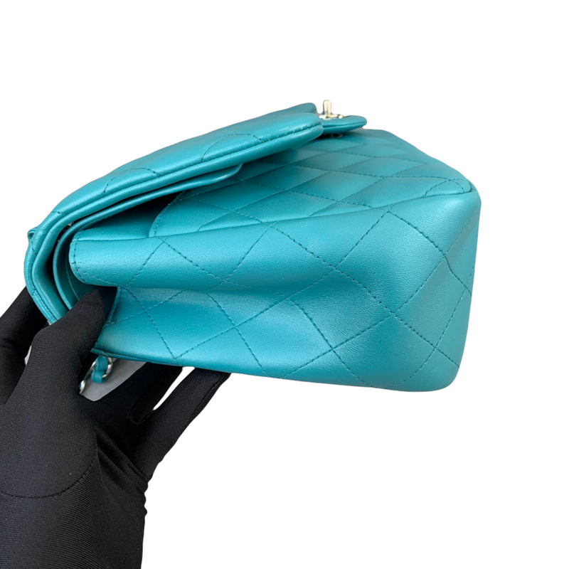 Double Flap Lambskin Jumbo Turquoise Blue SHW