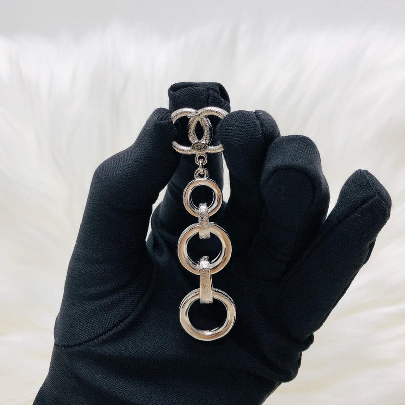 CC Dangle Earrings in Black 2020 SS