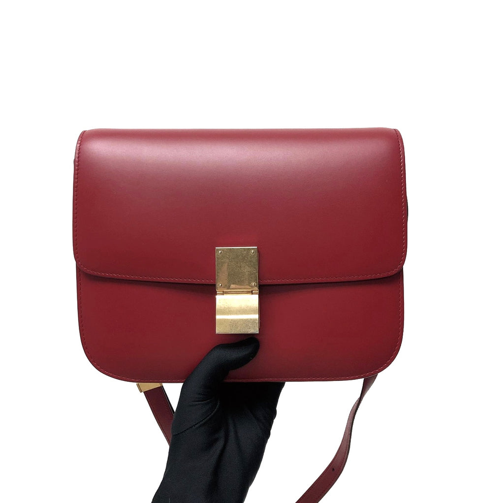 Box Calfskin Medium Classic Box Flap Red with GHW