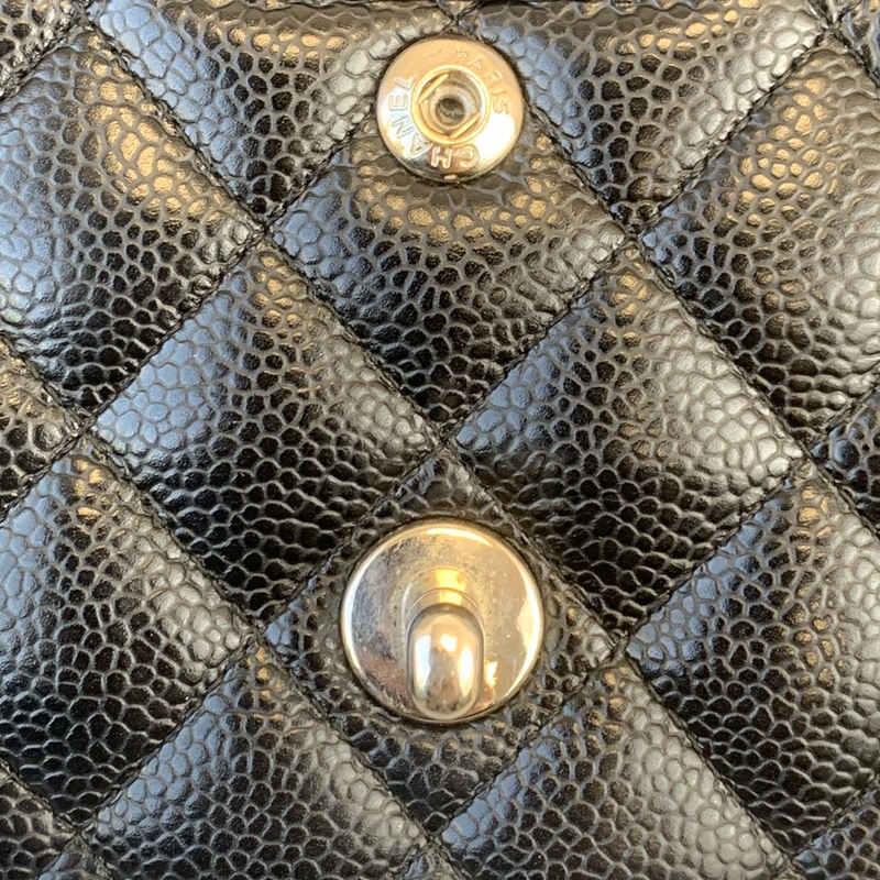Classic Flap Caviar Medium Black SHW