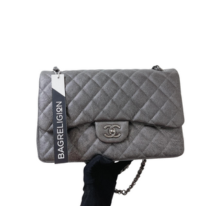 Jumbo Classic Double Flap Caviar Iridescent Dark Grey RHW