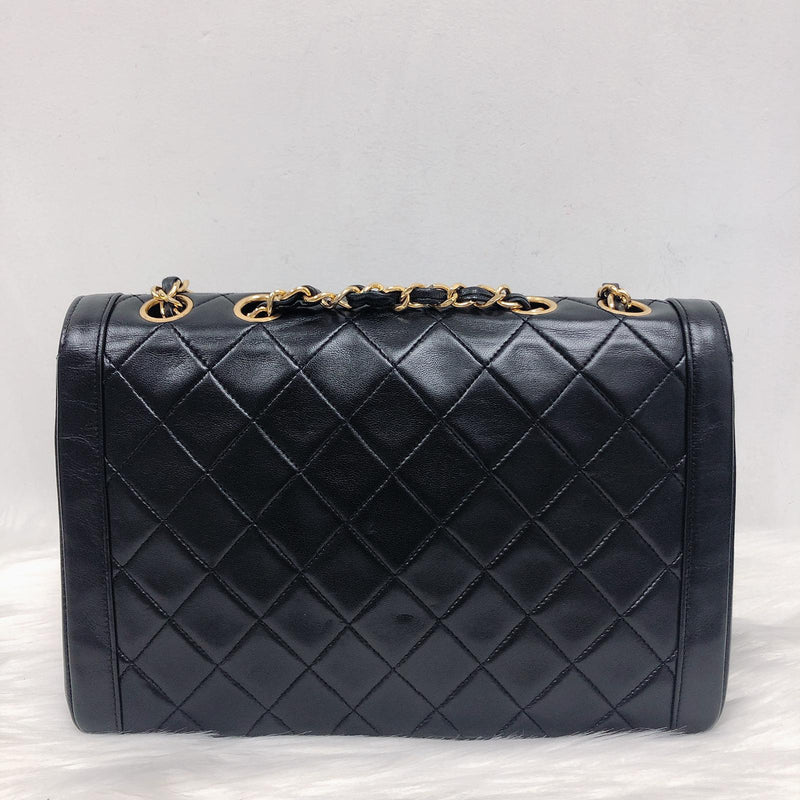 Vintage Rare Flap Bag Quilted Lambskin Medium Black