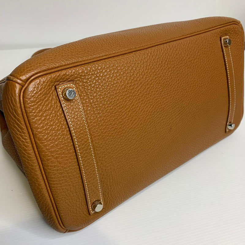 Birkin 35 Gold Togo Leather with PHW