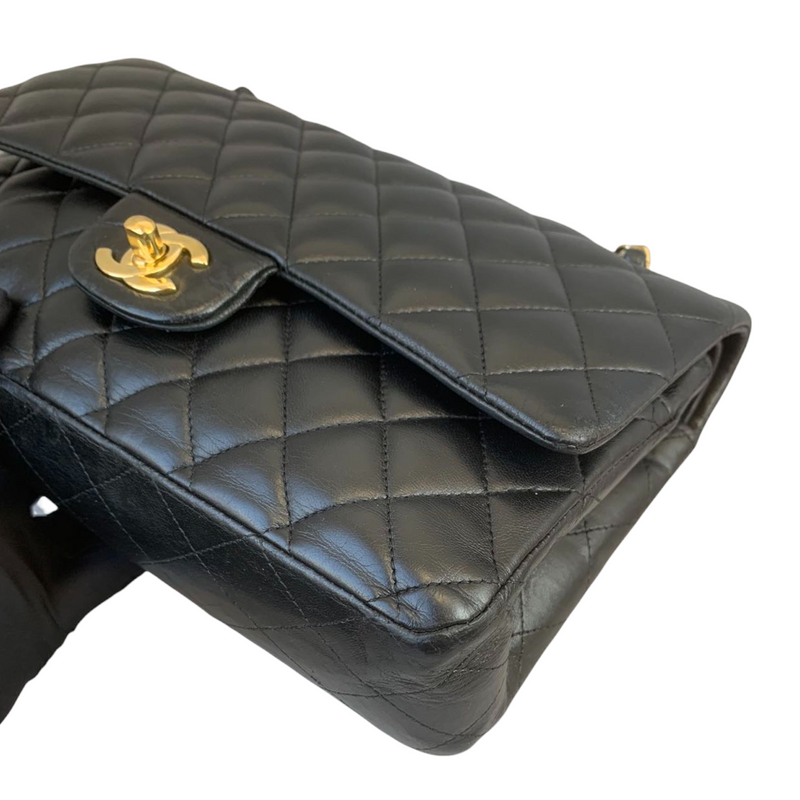 Classic Flap Medium Lambskin Black GHW