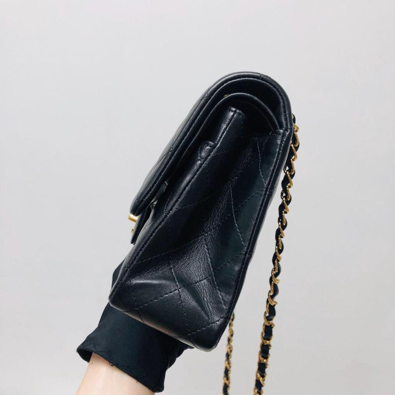 Classic Double Flap M/L Lambskin with GHW